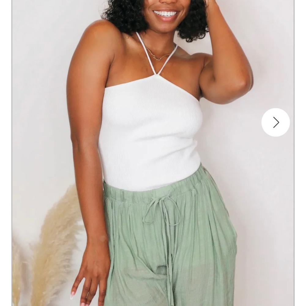 White crop top